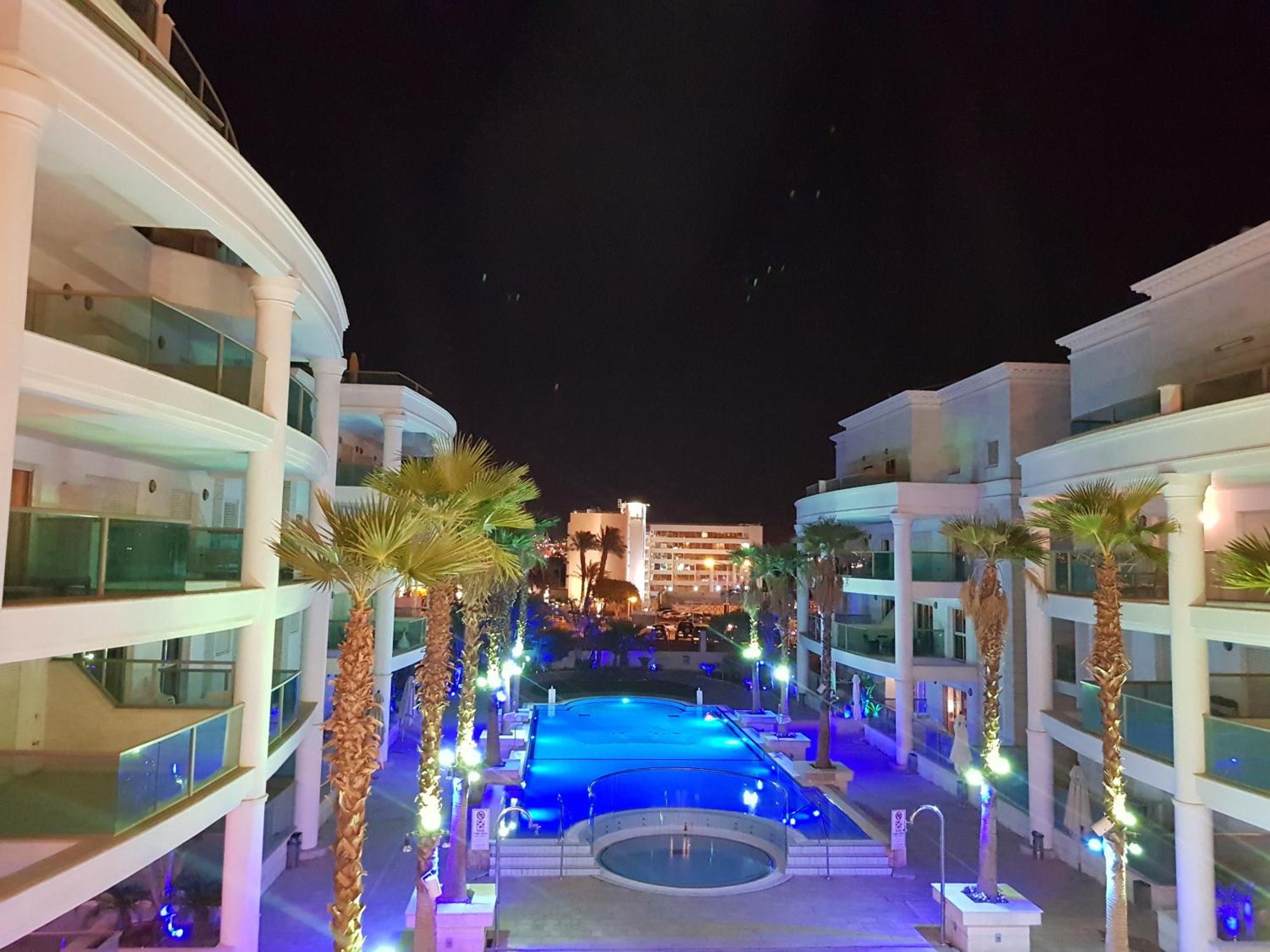 Palmore Top Luxury Penthause With Juccuzi First Line Of The Seaside Lejlighed Eilat Eksteriør billede
